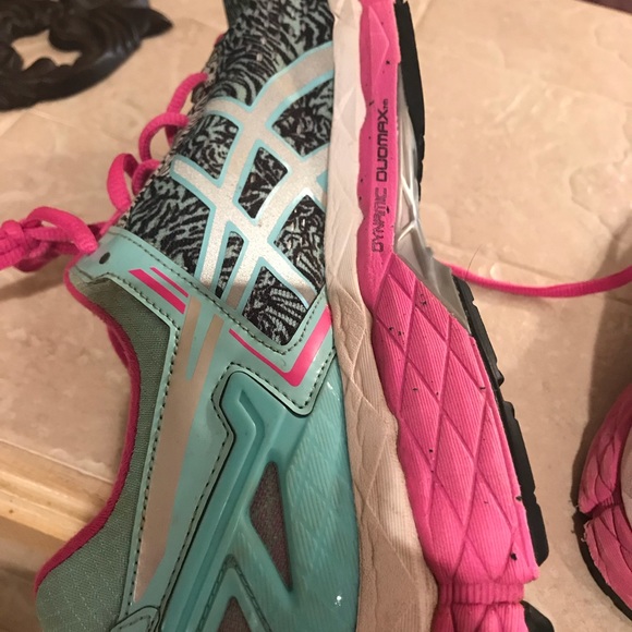 ASICS - Picture 3 of 7